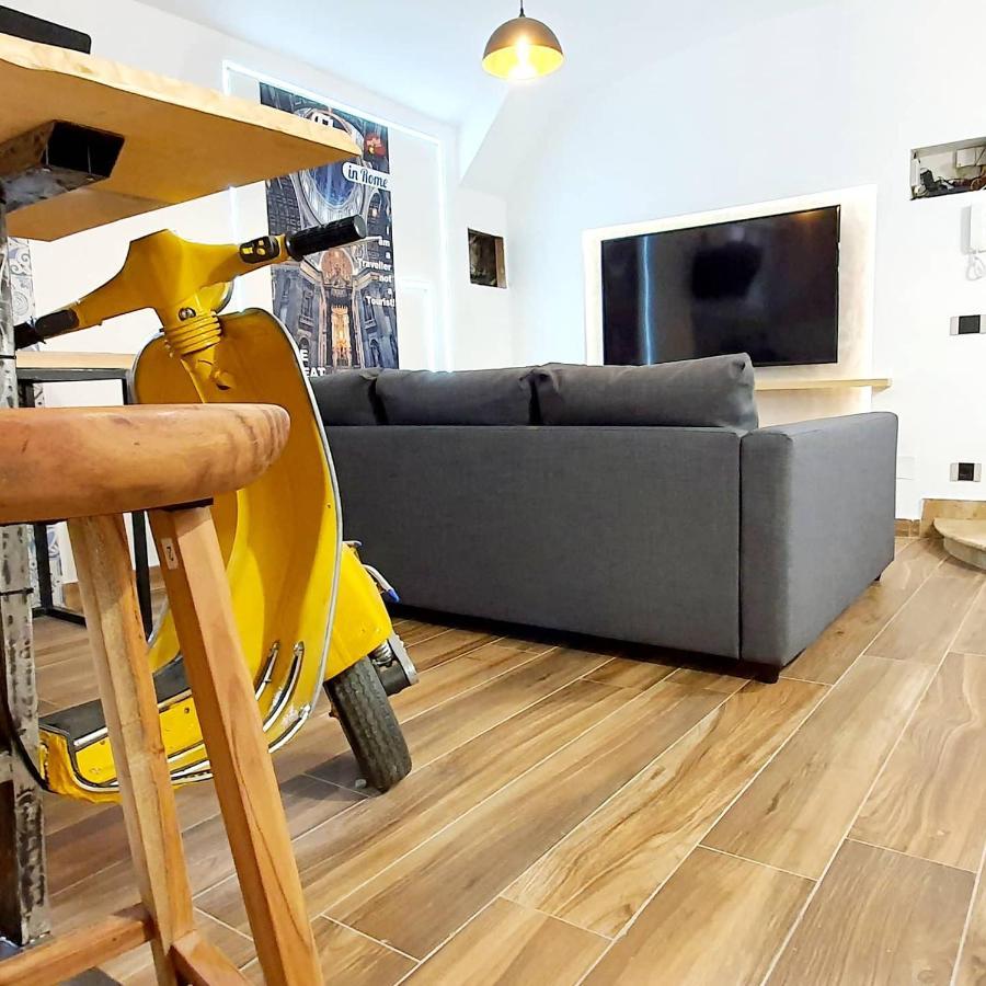 Cozy Apartment In Style In Citycentre - Myflat In Roma Eksteriør bilde