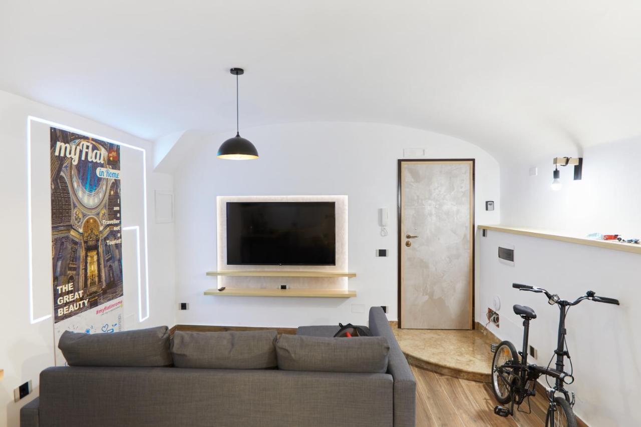 Cozy Apartment In Style In Citycentre - Myflat In Roma Eksteriør bilde