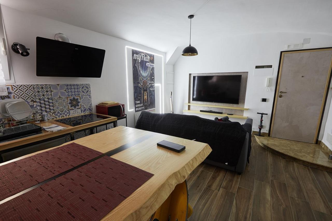 Cozy Apartment In Style In Citycentre - Myflat In Roma Eksteriør bilde